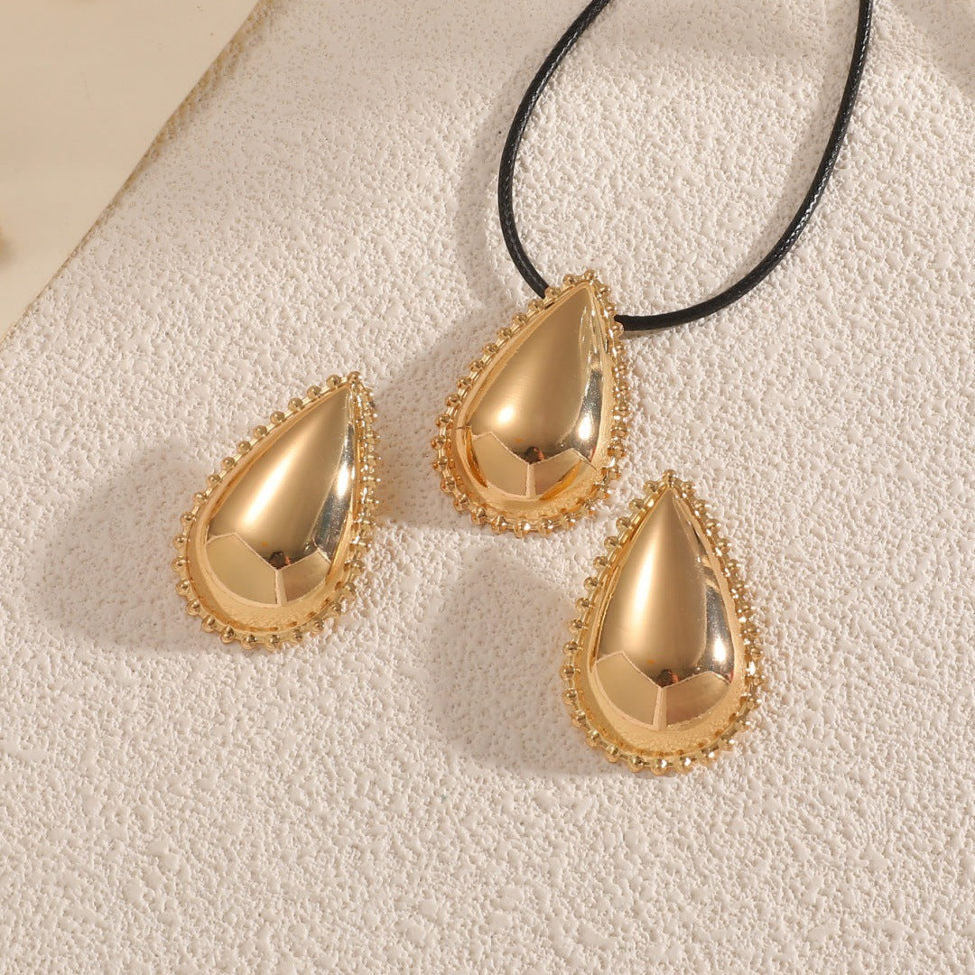 Damen Anhänger-Set mit luxuriösen Tropfenformen Shop Nory