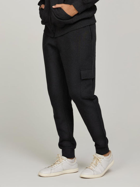 Damen nan schmal geschnittene Cargo-Jogginghose mit ergonomischen Nähten elastischem Komfortbund und aufgesetzter Klappentasche Shop Nory