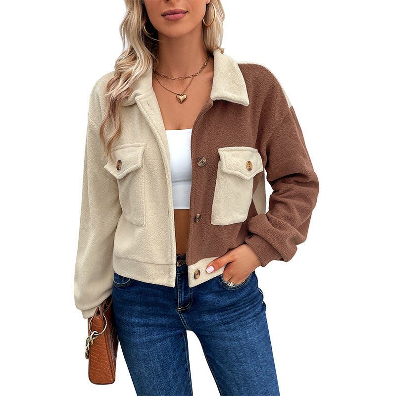 Damen Gekürzte Teddyjacke mit farbblockierten Ärmeln und Brusttaschen Shop Nory