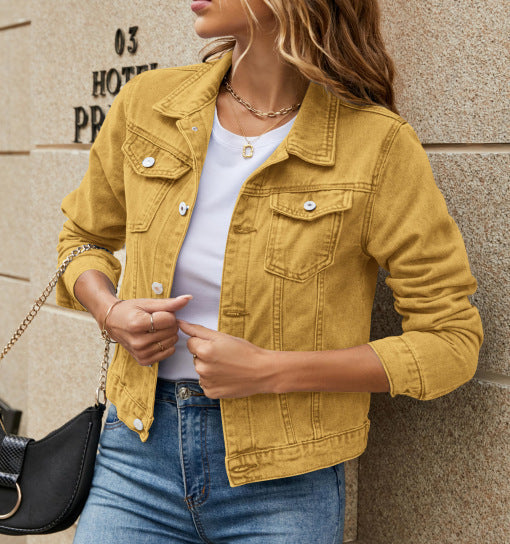 Damen Jeansjacke im modischen Look mit anatomischem Schnitt und praktischen Taschen