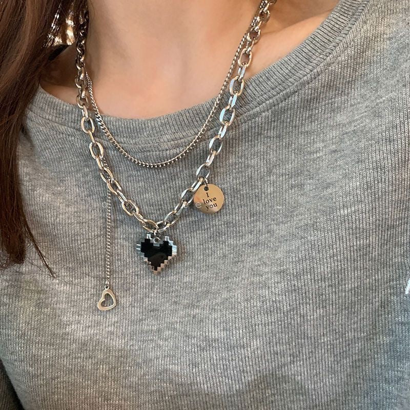 Damen Halskette mit modernem Herz- und Anhängerdesign Shop Nory