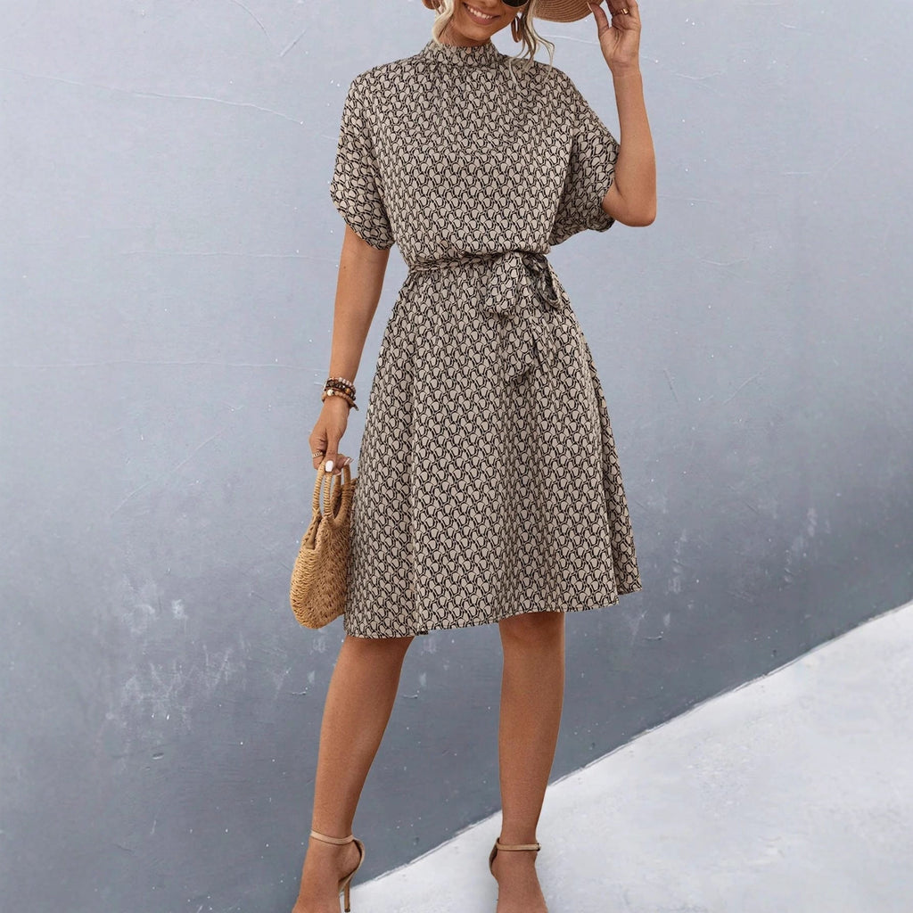 Damen Midikleid mit elegantem Bindegürtel und modischem Stehkragen