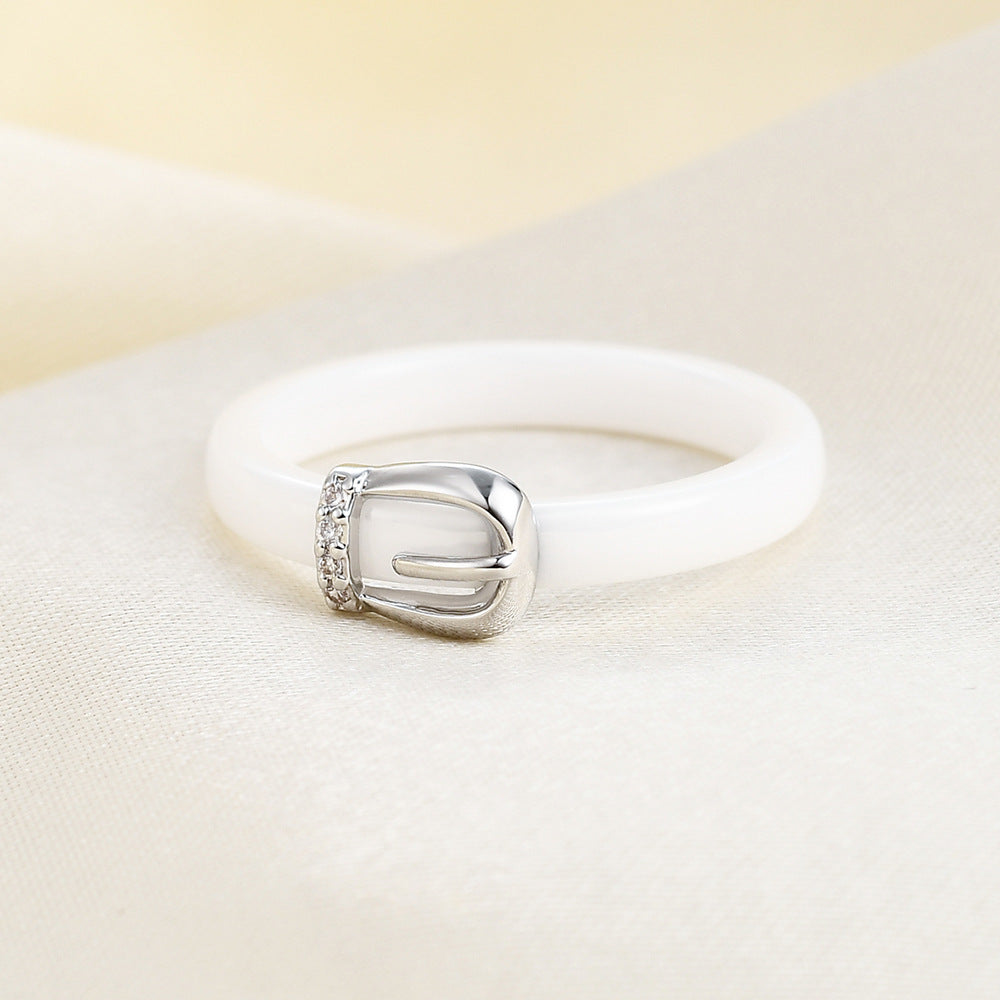 Damen Ring mit modernen Schnallen-Design und funkelnden Zirkonia Shop Nory