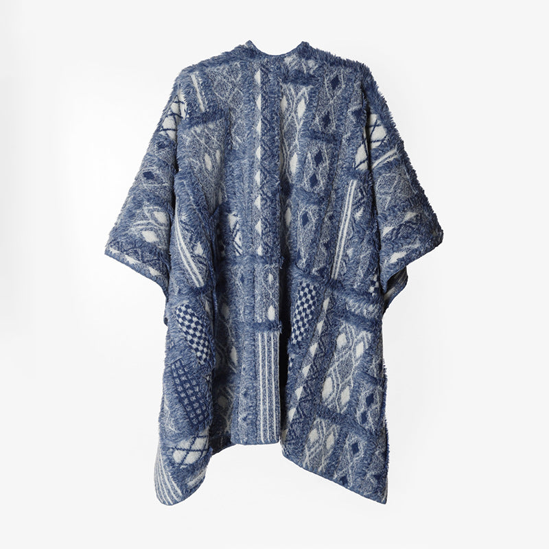 Damen Strukturierter Jacquard Ruana‑Poncho mit Fransenoptik und offener Oversize‑Silhouette Shop Nory