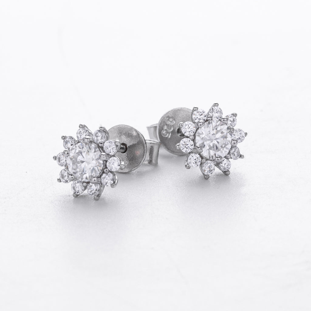 Damen Ohrstecker mit luxuriösem Moissanit-Blütenmotiv aus hochwertigem 925 Sterling Silber Shop Nory