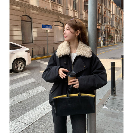 Damen Oversize-Kurzjacke mit Teddykragen und Pattentaschen Shop Nory