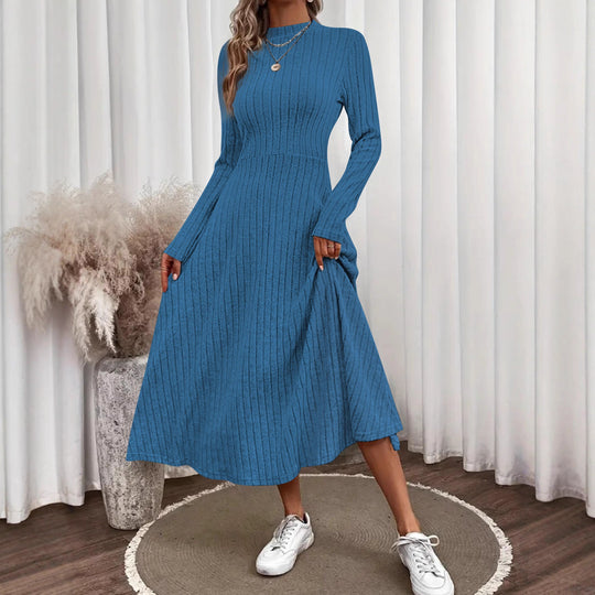 Damen Geripptes Strickmidikleid mit hohem Stehkragen und taillierter A-Linie Shop Nory