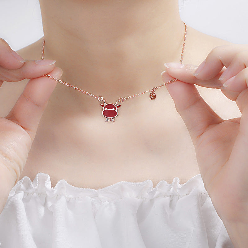 Damen Halskette mit charmantem Rinder-Motiv und funkelnden Zirkonia-Elementen Shop Nory