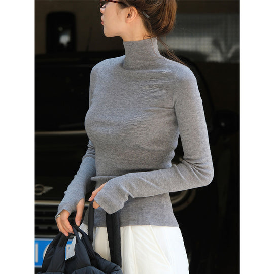 Damen Bodybetonter Feinstrick‑Rollkragenpullover mit verlängerten Ärmeln und Daumenloch Shop Nory