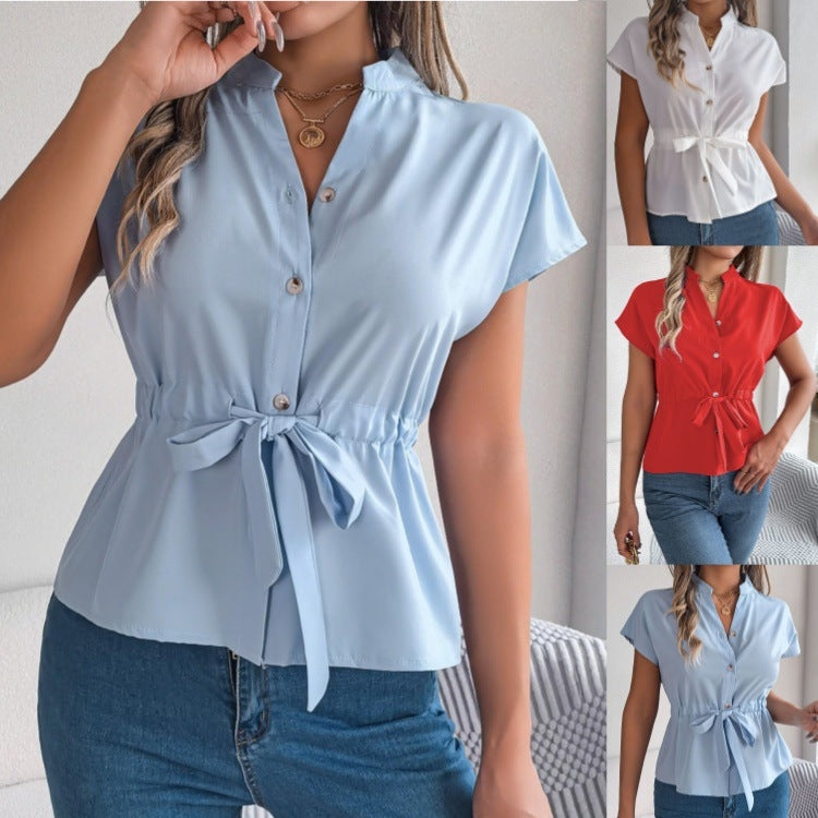 Damen Blusenshirt mit tailliertem Schnitt und kurzen Ärmeln