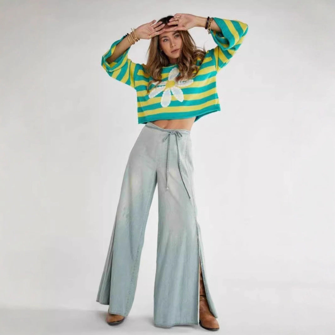 Damen Modischer gestreifter Crop-Pullover mit Blumenmuster