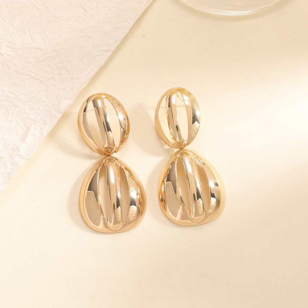 Damen Ohrhänger mit elegantem, skulpturalem Design Shop Nory