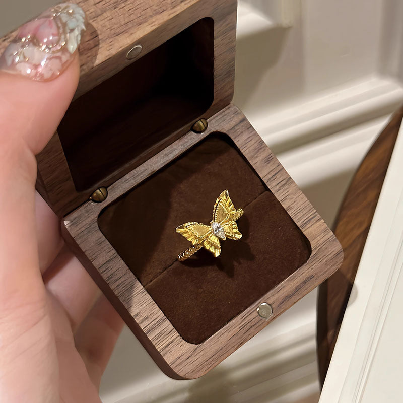 Damen Ring mit filigranem Schmetterlingsdesign Shop Nory