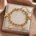 Damen Charmantes Armband mit personalisierbaren Anhängern Shop Nory