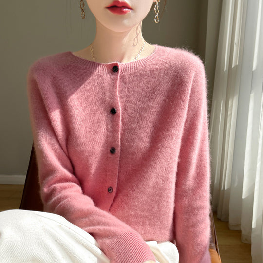 Damen Kurzgeschnittener Feinstrick-Cardigan mit Rundhalsausschnitt und schimmernder Knopfleiste Shop Nory