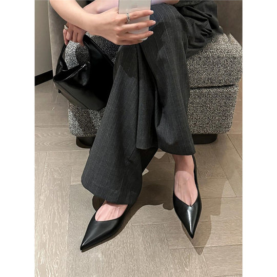 Damen Spitz zulaufende Lederoptik-Slipper mit ergonomischem Komfortfußbett Shop Nory
