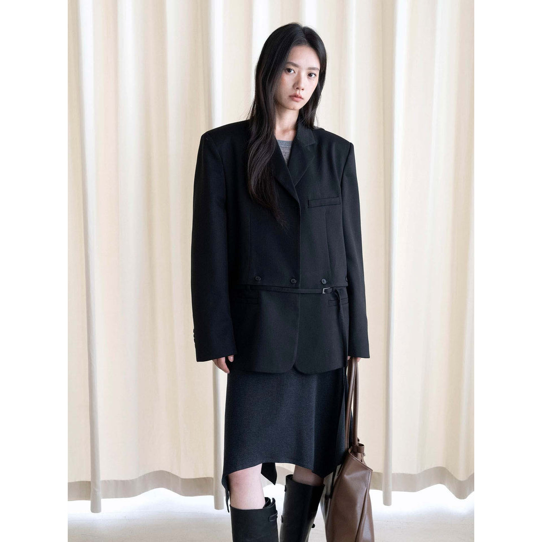 Damen Boxy-Schnitt Blazer mit verlängerter Schulterpartie und cleanem Revers Shop Nory