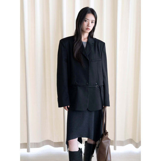 Damen Boxy-Schnitt Blazer mit verlängerter Schulterpartie und cleanem Revers Shop Nory