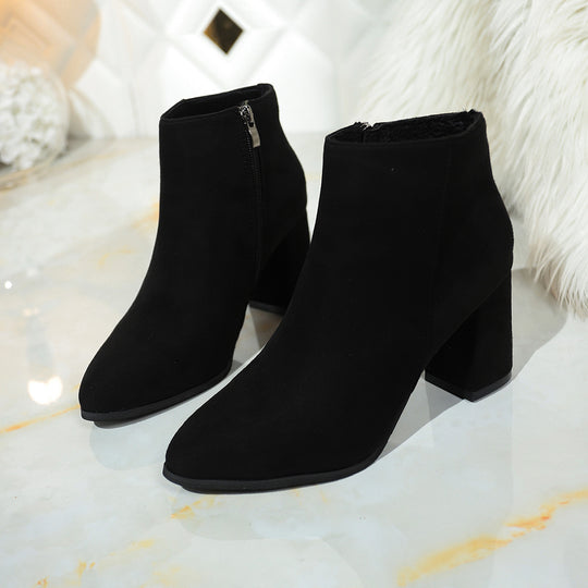 Damen Ankleboots mit Blockabsatz, spitzer Zehenpartie und seitlichem Reißverschluss Shop Nory