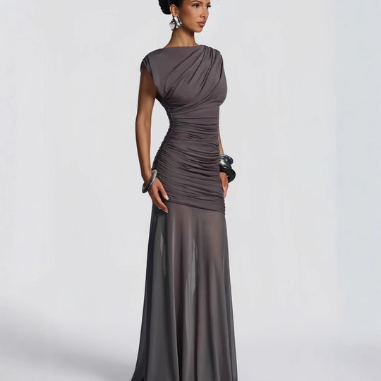 Damen Elegantes und figurbetontes Abendkleid mit Raffungen