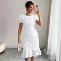 Damen Blumenspitze Midi-Kleid mit Rüschensaum
