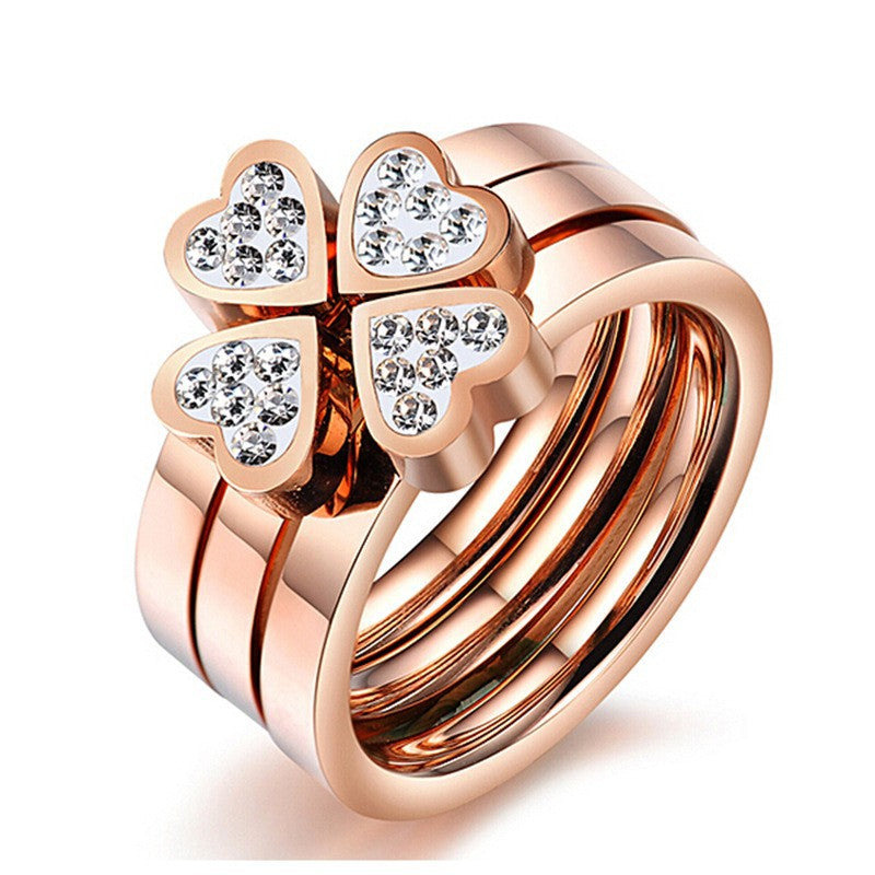 Damen Ring mit vierblättrigem Kleeblatt-Design und strahlendem Zirkonia-Besatz Shop Nory