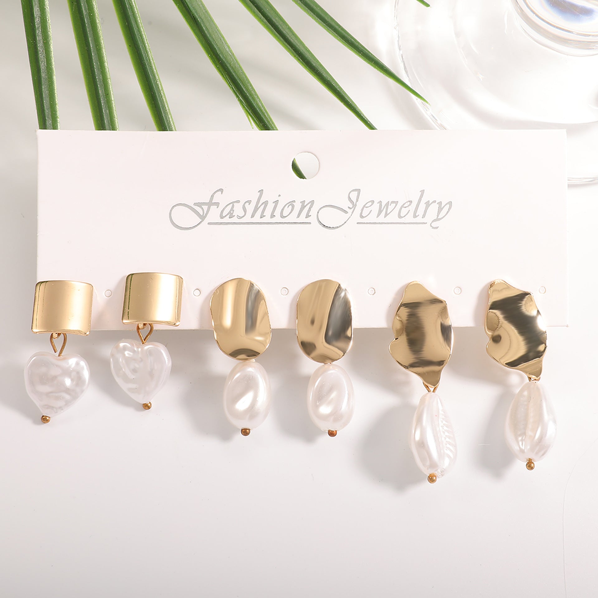 Damen Ohrhänger mit modernem, skulpturalem Design Shop Nory
