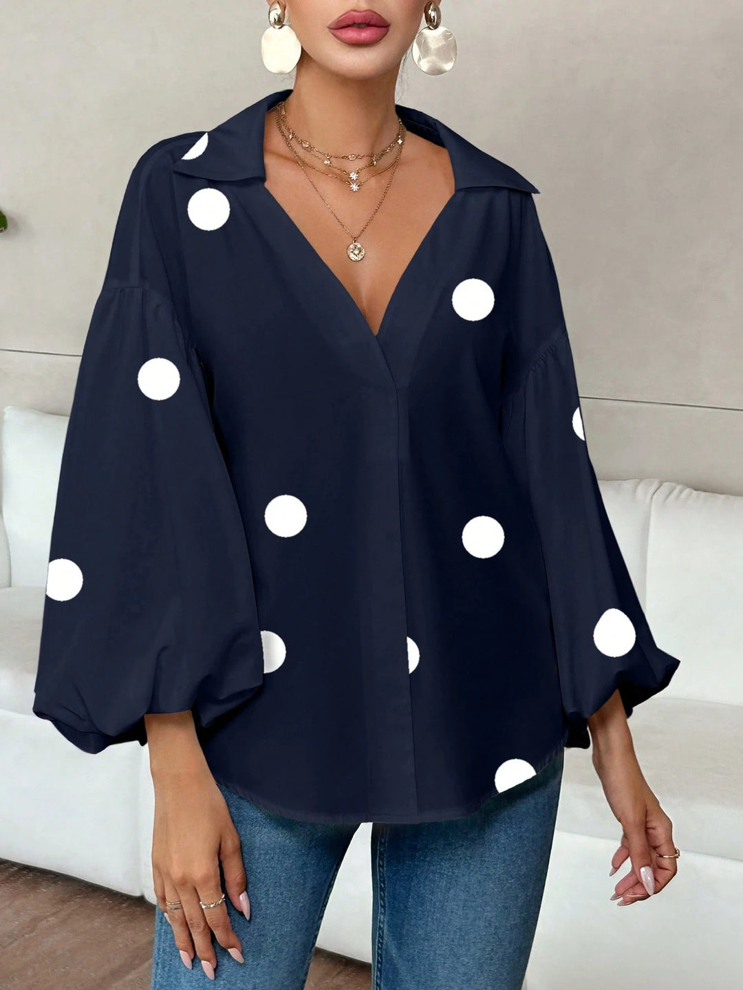 Damen Oversize-Bluse mit voluminösen Puffärmeln und Punktmuster Shop Nory
