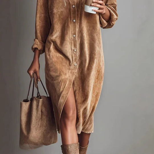Damen Hemdblusenkleid aus Cord mit Brusttaschen, Knopfleiste und Schlitze Shop Nory