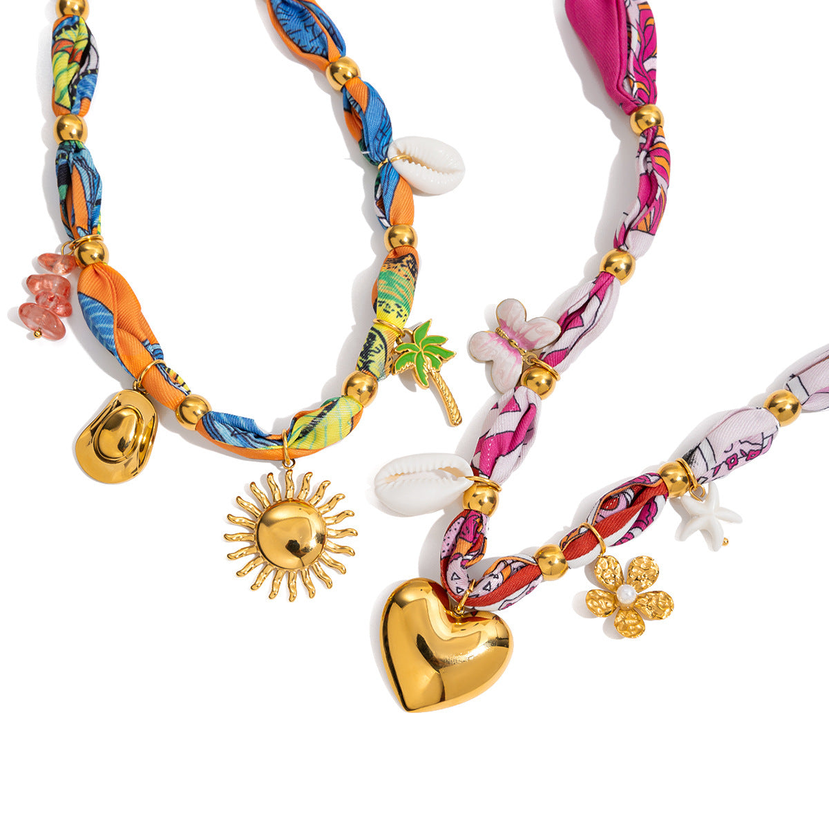 Damen Halskette mit geflochtenem Seidenband und goldenen Anhängern Shop Nory