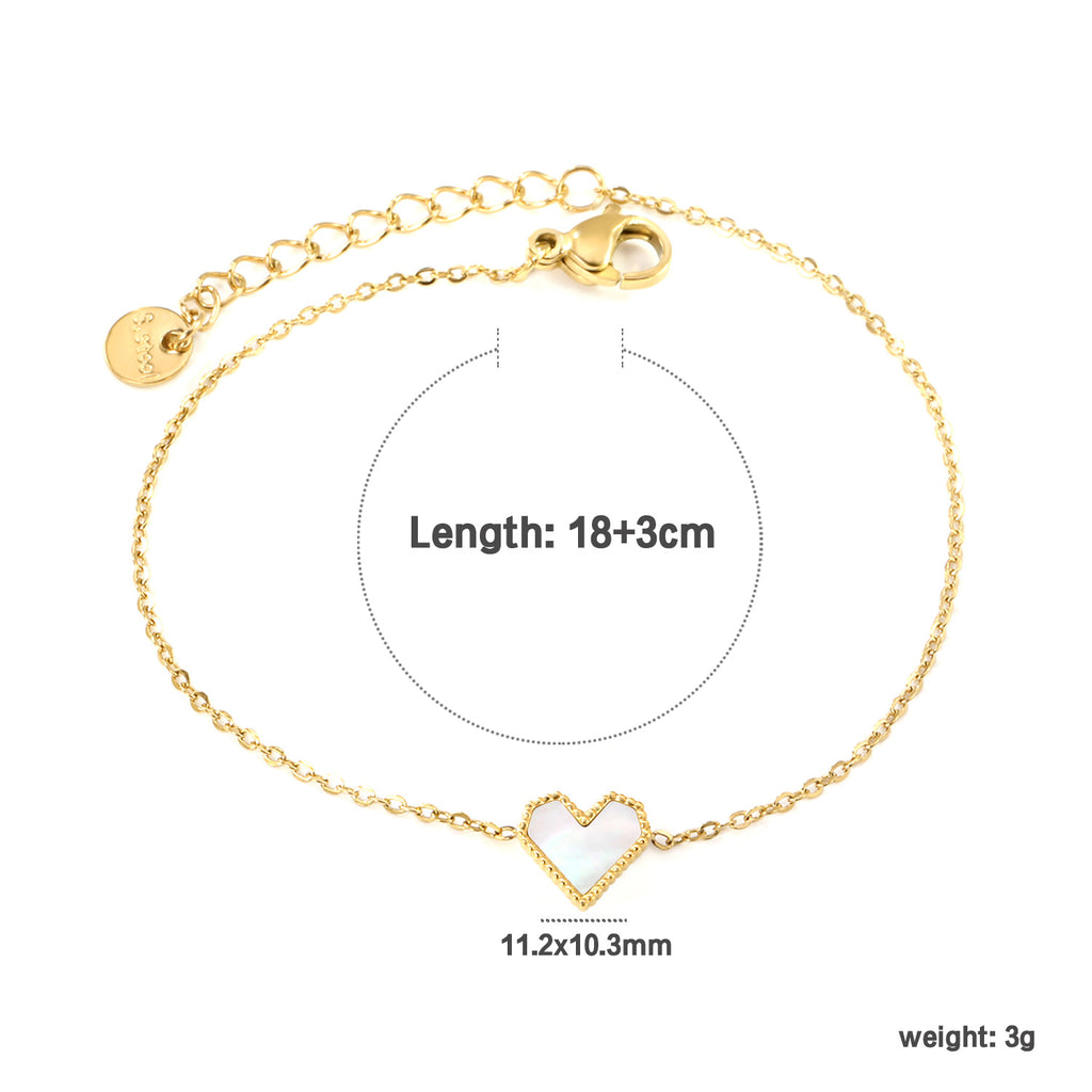 Damen Armband mit herzförmigem Anhänger und feiner Gliederstruktur Shop Nory