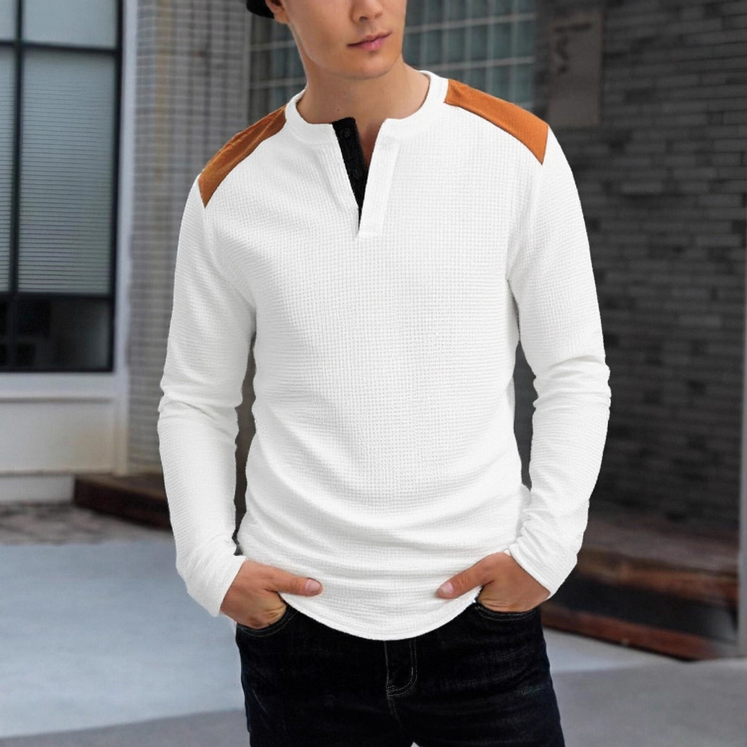 Herren strukturiertes Henley-Langarmshirt mit Stehkragen, Schulterpaspel und Waffelstruktur Shop Nory