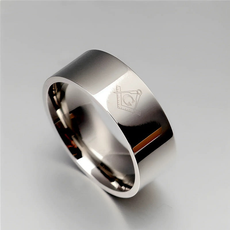 Herren Ring mit zeitlosem, poliertem Oberflächendesign und elegantem Symbol Shop Nory