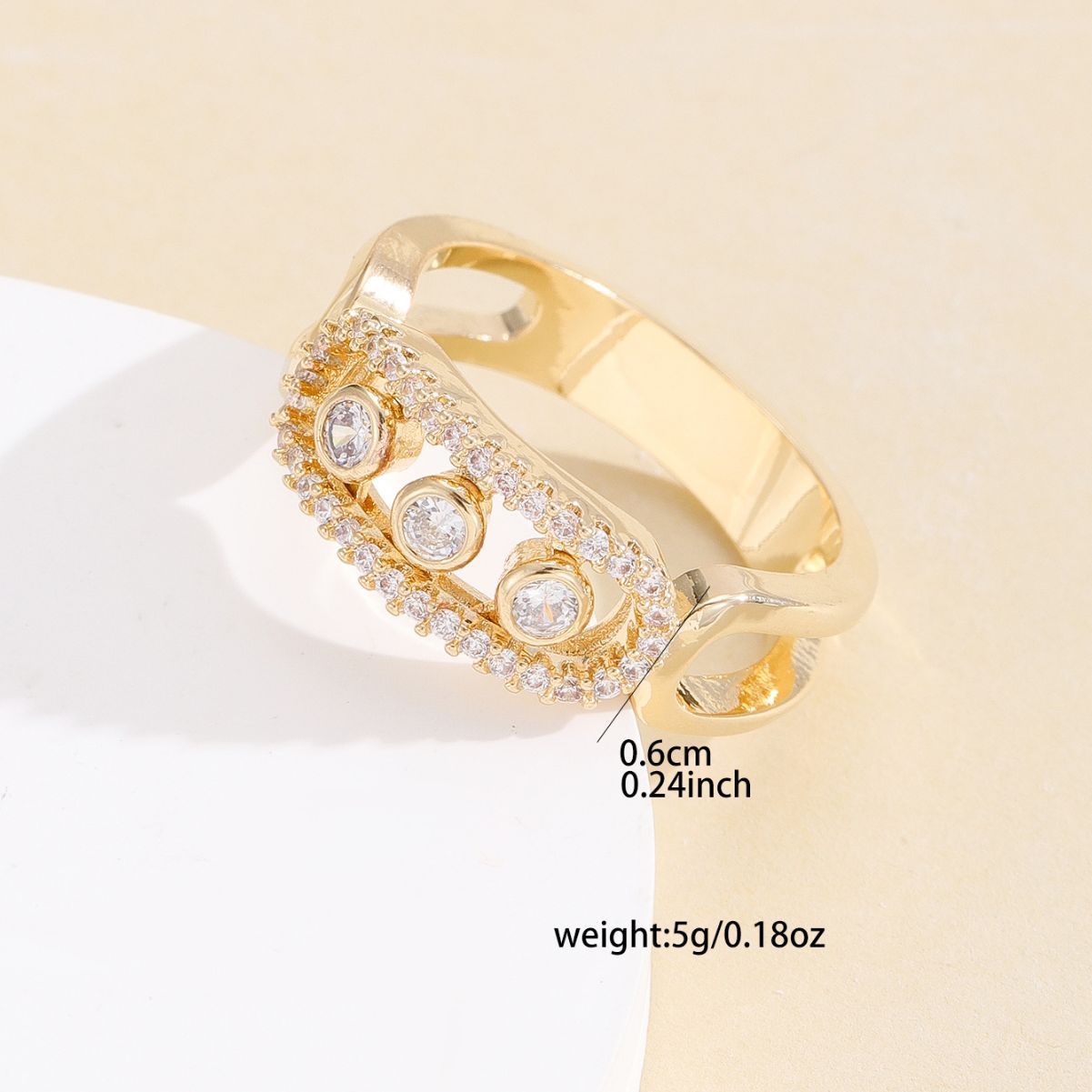 Damen goldener Zier-Ring mit funkelnden Steinen Shop Nory