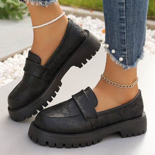 Damen Chunky Loafer mit profilierter Gummisohle und geprägtem Kunstleder Shop Nory