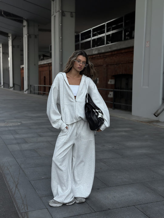 Damen oversized Kapuzenjacke mit Reißverschluss und lässiger Cargo-Loungehose Shop Nory