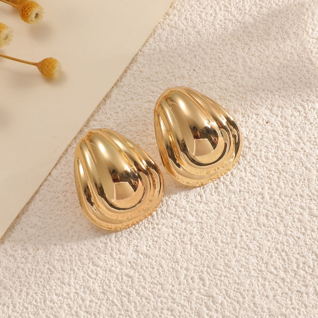 Damen Schmuckset mit glänzenden, skulpturalen Anhängern Shop Nory