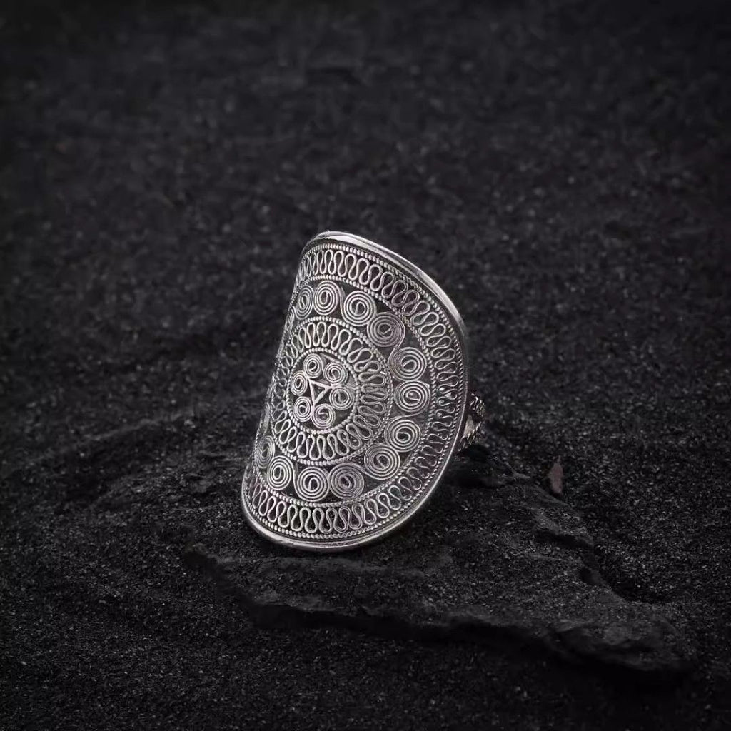 Damen kunstvoll gestalteter Ring mit spiralförmigem Design Shop Nory