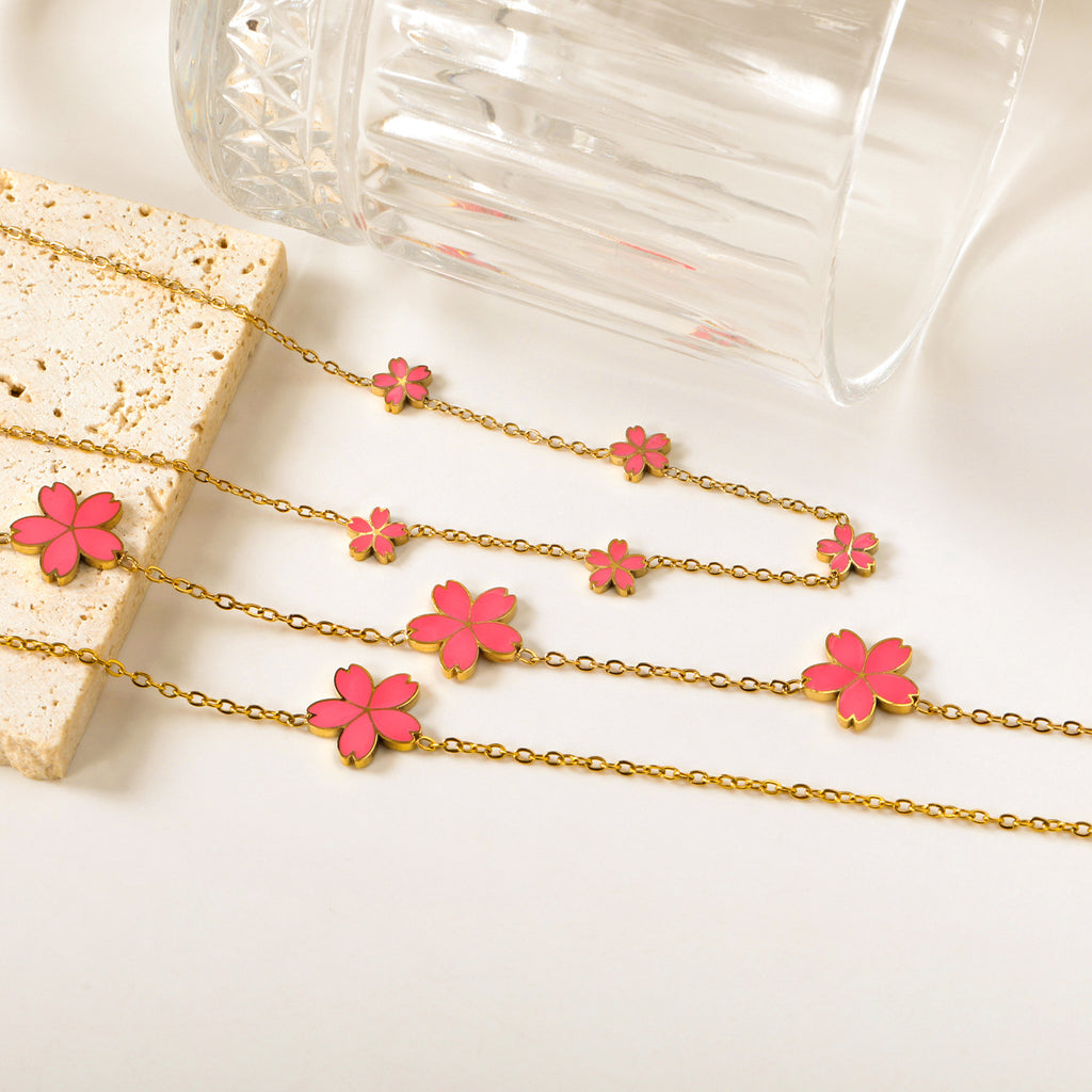 Damen elegante Armkette mit floralen Anhänger Shop Nory