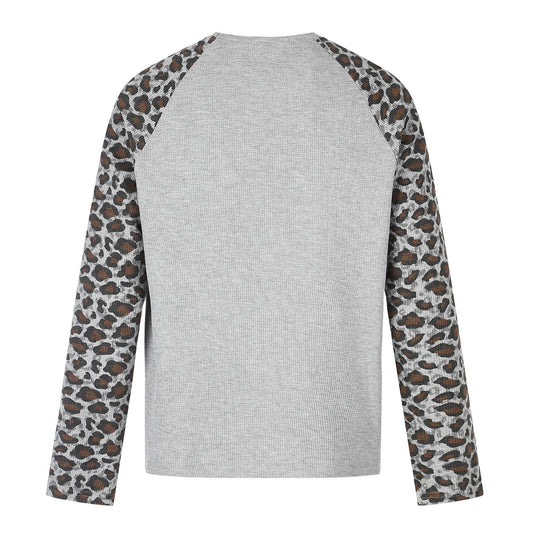 Damen Lässiges Langarmshirt mit Raglanärmeln, Leoparden-Ärmeln und Statement-Print Shop Nory