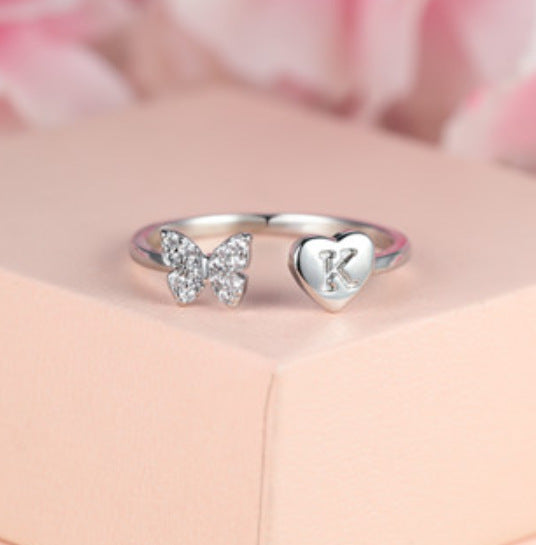 Damen Ring mit Schmetterlingsdesign und Herzmotiv Shop Nory