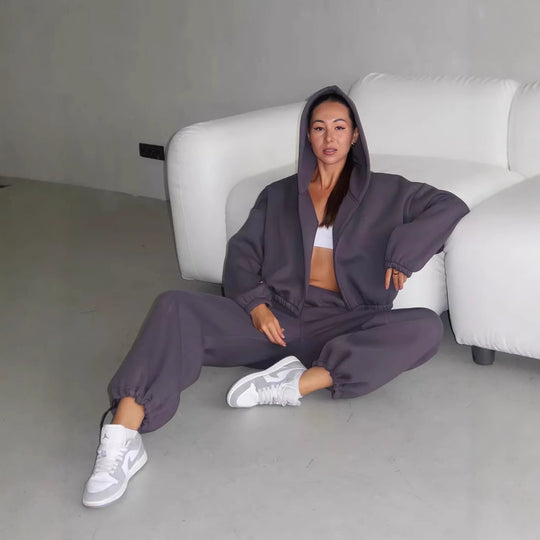 Damen Oversize Sweatset mit Reißverschluss Bomberjacke und Highwaist Jogginghose Shop Nory