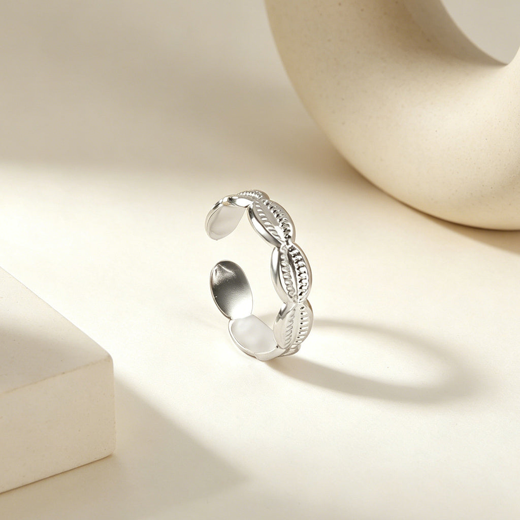 Damen offener Ring mit kunstvollem Muschel-Design und hochwertiger Goldbeschichtung Shop Nory