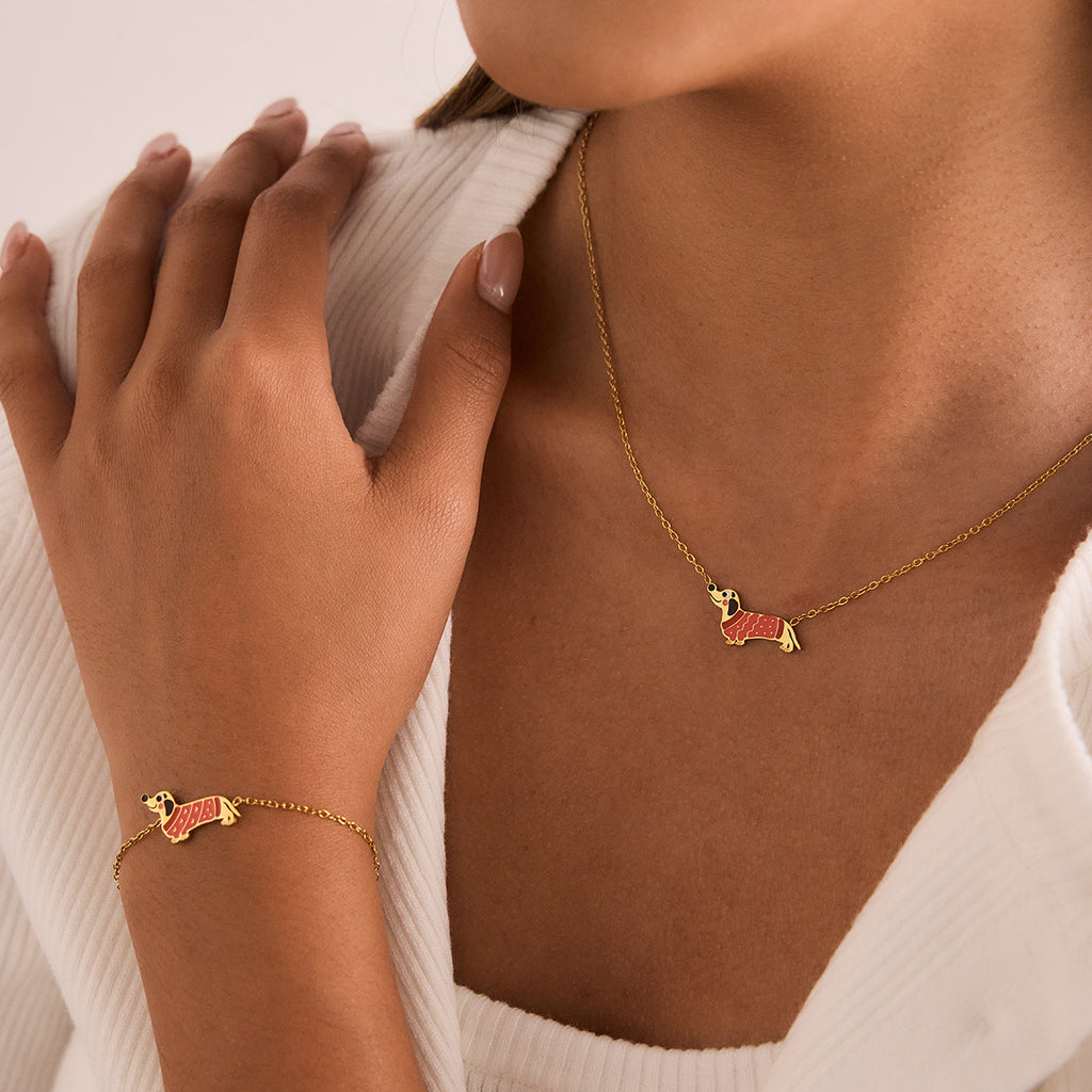 Damen Armband mit verspieltem Dackel-Motiv aus hypoallergenem Edelstahl Shop Nory