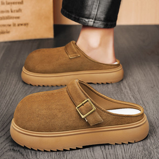 Unisex Gefütterte Wildleder-Mule mit verstellbarer Messing-Schließe und profilierter Plateau-Laufsohle Shopy Nory