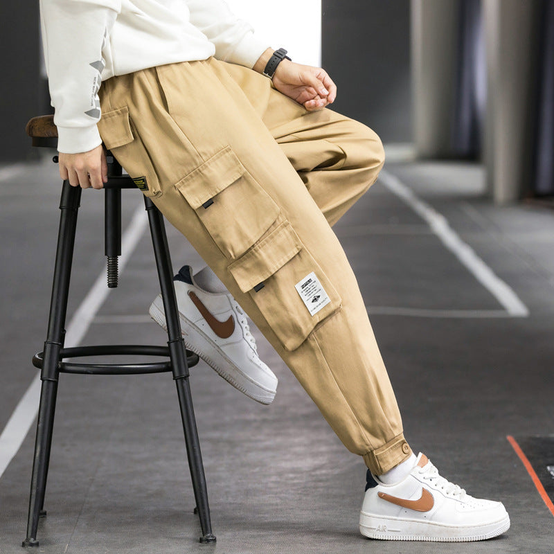 Herren Cargo-Joggerhose mit mehreren aufgesetzten Taschen, elastischem Bund und gekräuselten Knöcheln Shop Nory