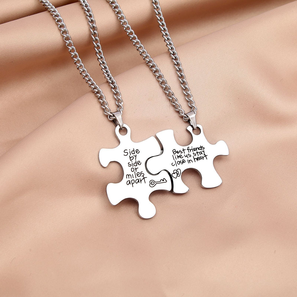 Damen Paar-Halsketten im Puzzle-Design mit gravierten Botschaften Shop Nory