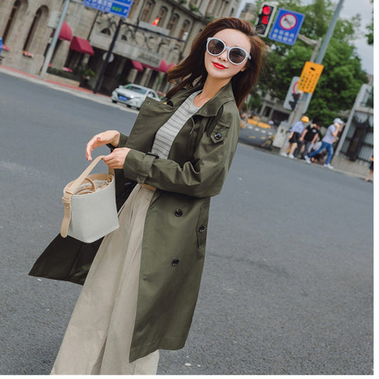 Damen Midilanger Trenchcoat mit taillierendem Bindegürtel und verstellbaren Manschetten Shop Nory