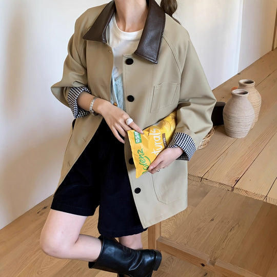 Damen Leichte Oversize-Übergangsjacke mit Kontrastkragen und kariertem Ärmelsaum Shop Nory