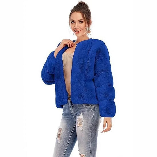 Damen Kurze Plüsch-Bomberjacke aus Kunstpelz mit kastiger Silhouette und Paneelärmeln Shop Nory